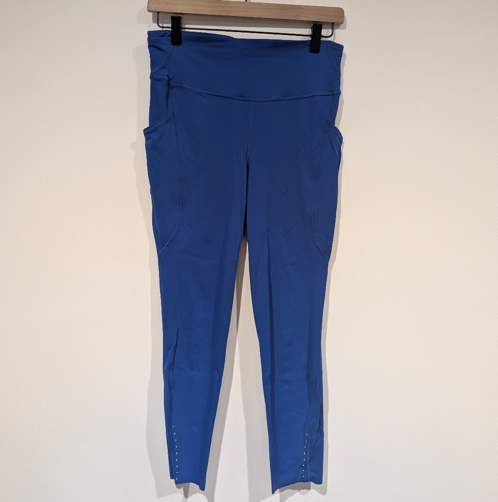 Lululemon | Fast and Free HR Tight 25" *Pockets | Blue | 8